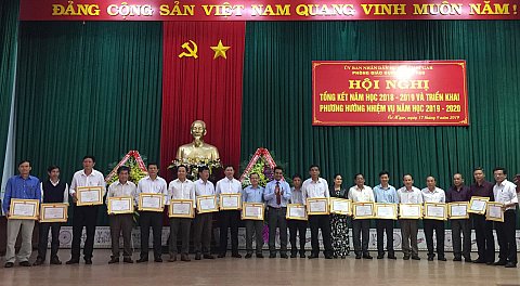 Huyện Cư M'gar tổng kết năm hoc 2018-2019, triển khai phương hướng nhiệm vụ năm 2019-2020